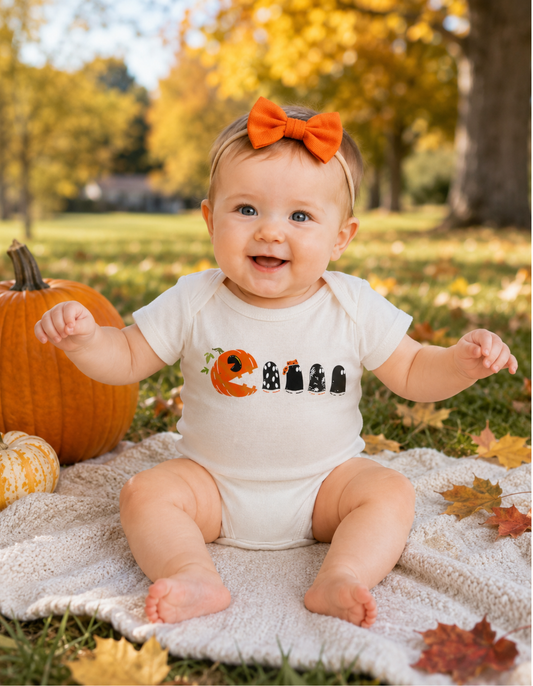 Pumpkin eating ghosts